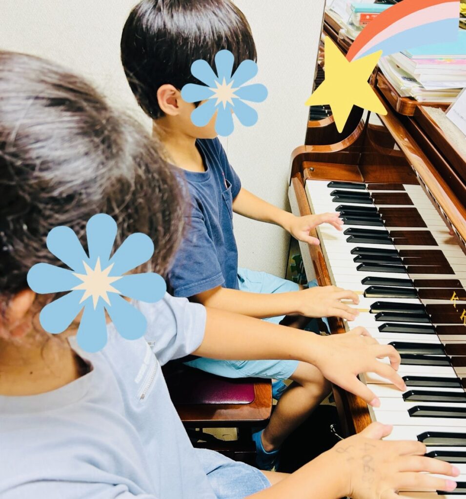 立川市羽衣町 メープル音楽教室 ピアノ連弾練習