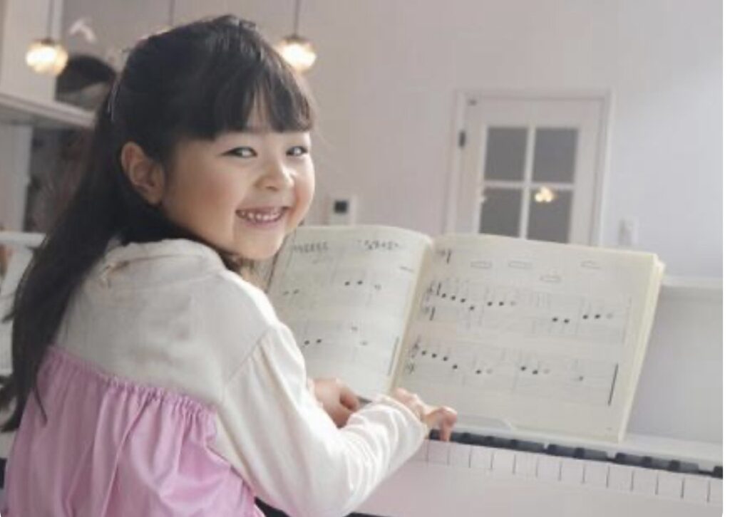 立川市 西国立 ピアノ・リトミック・ボーカル メープル音楽教室 楽しく活気あふれたレッスン