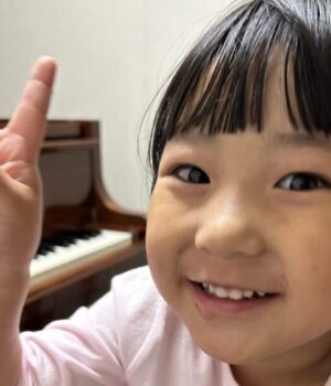 立川市 西国立 メープルミュージック ピアノ・リトミック・ボーカル♪2歳からの知育プレピアノ